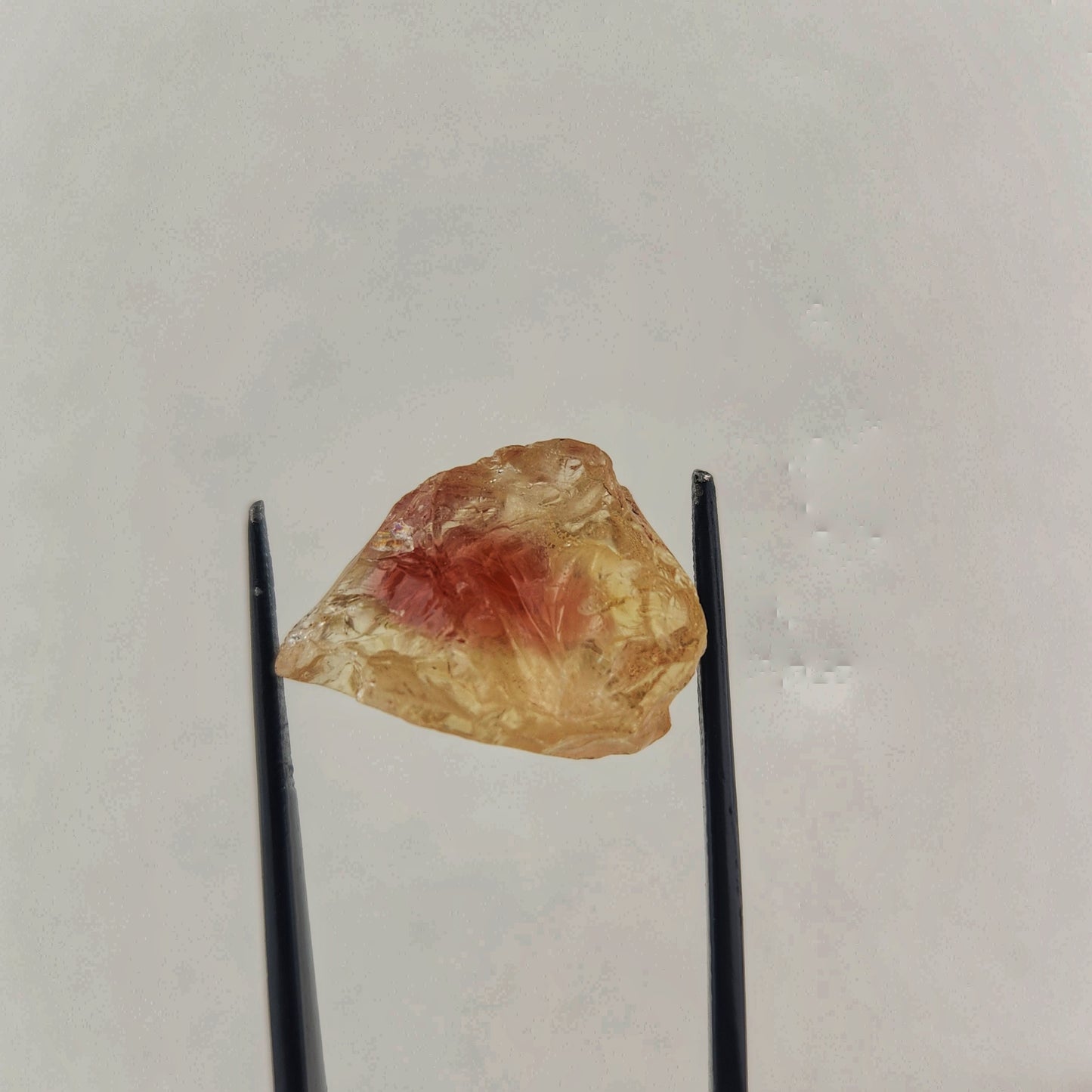 3.93 g Oregon Sunstone Facet Rough