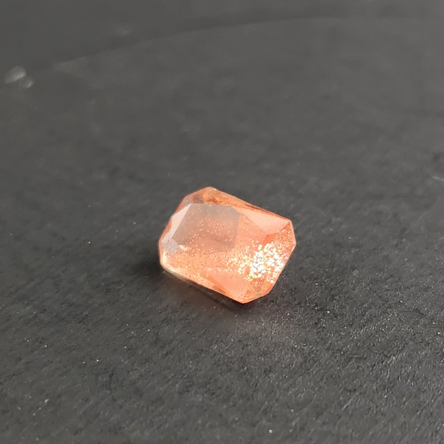2.31 ct Oregon Sunstone Facet