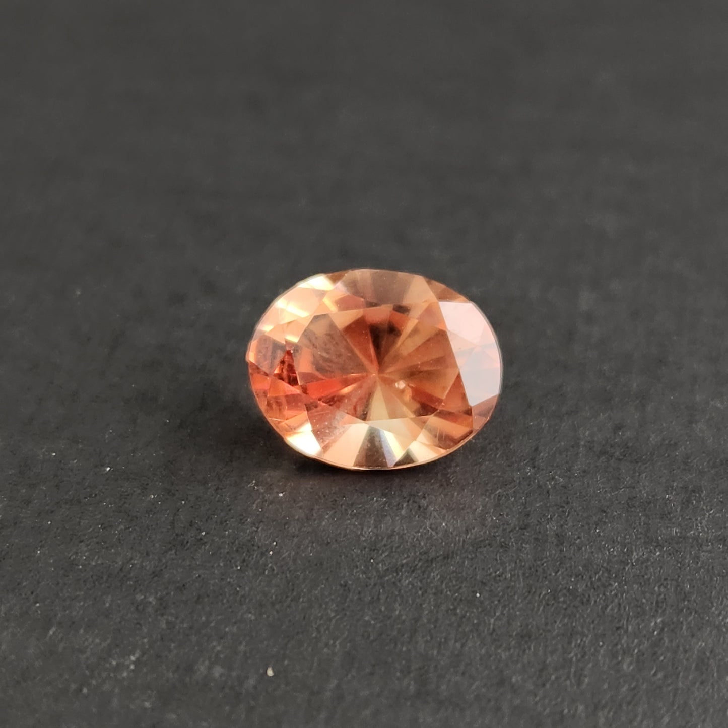 2.22 ct Oregon Sunstone Oval Facet