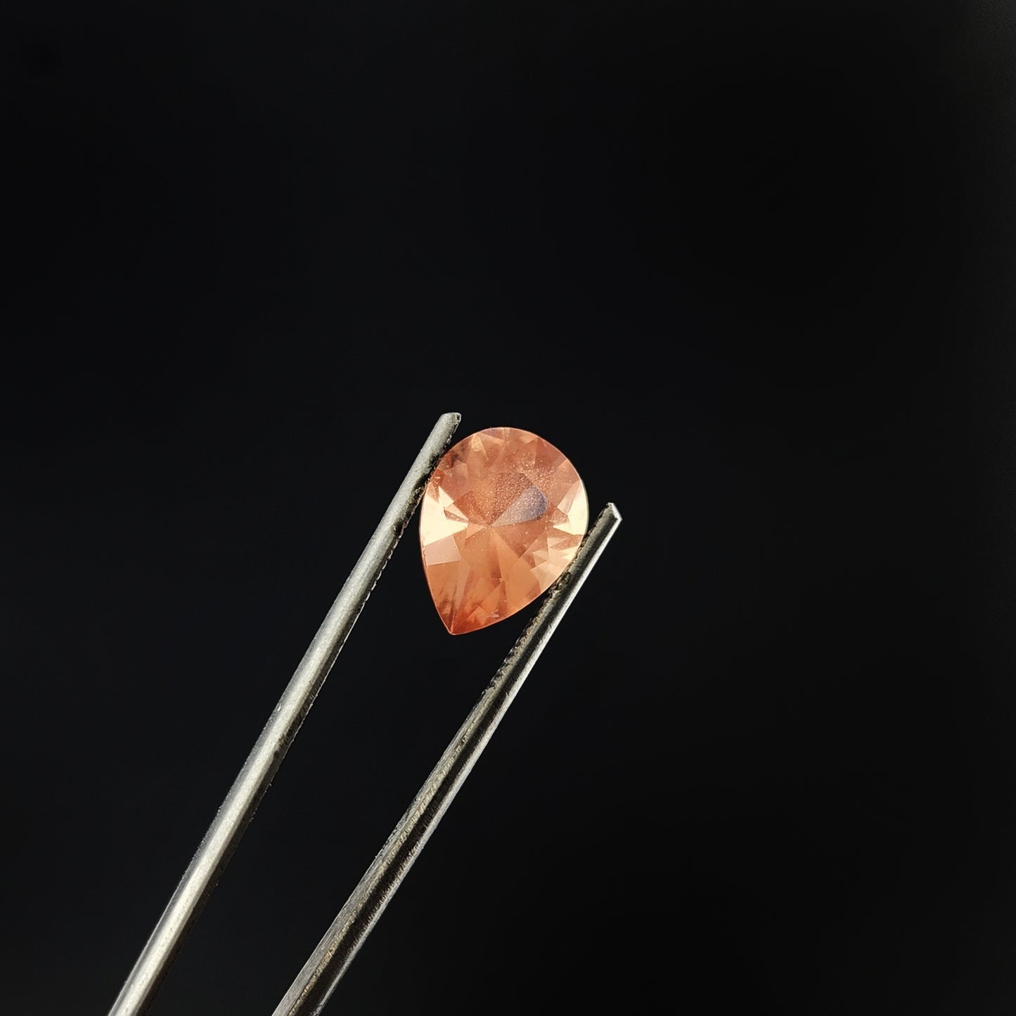 2.89 ct Oregon Sunstone Pear Facet