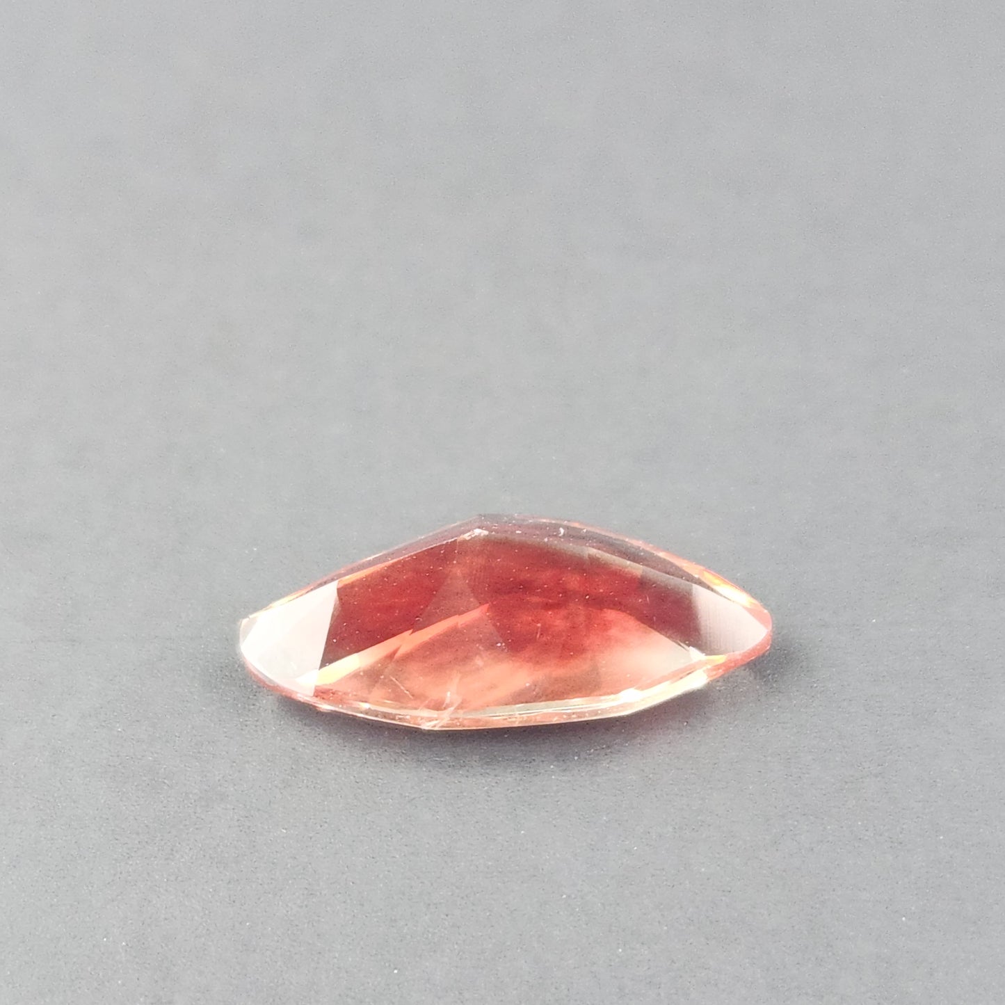 8.50 ct Red Oregon Sunstone