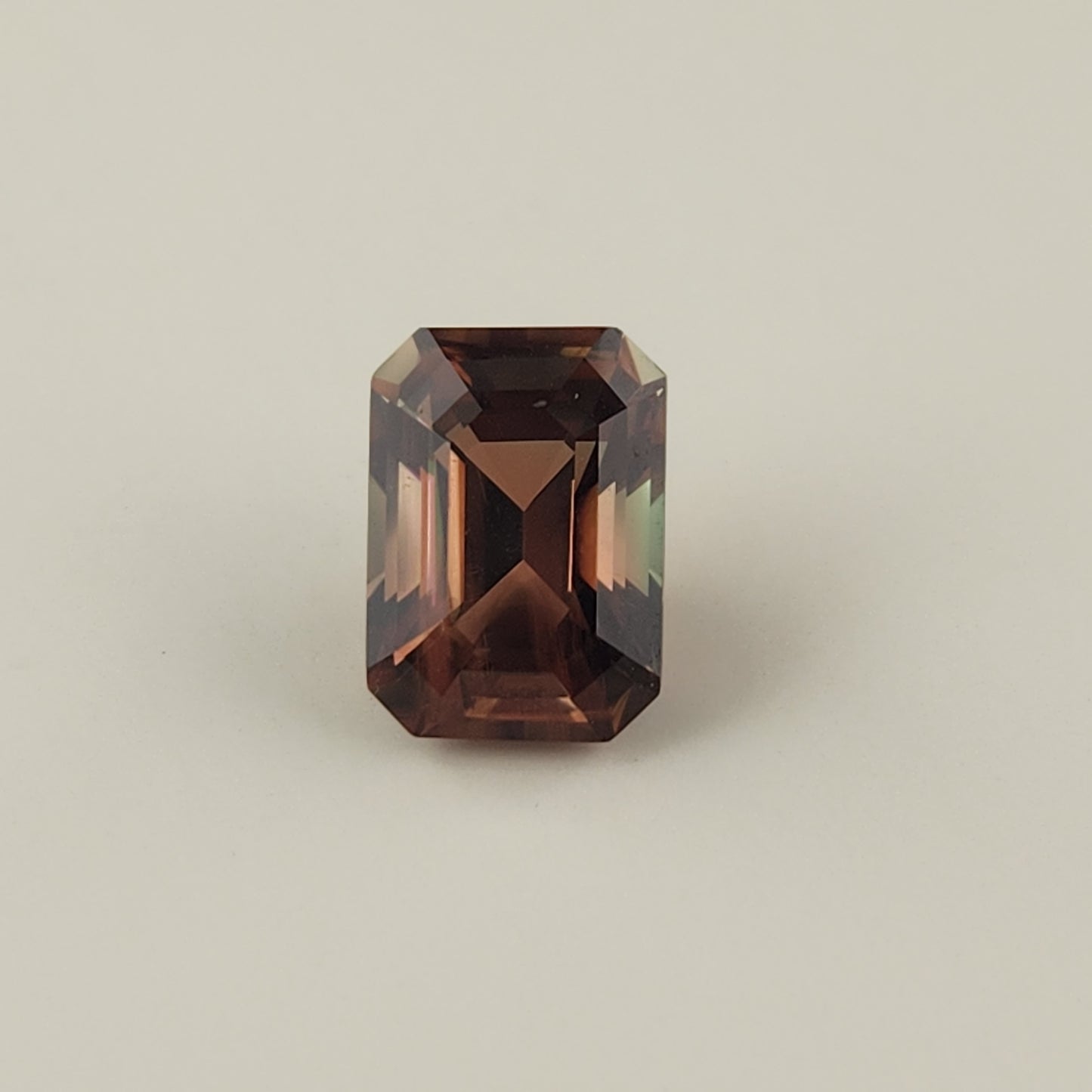 8.34 ct Oregon Sunstone
