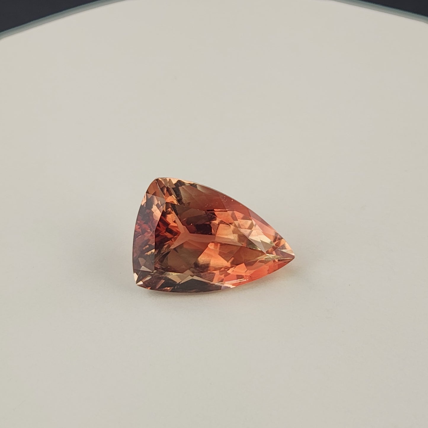 7.19 ct Light Red Color Oregon Sunstone