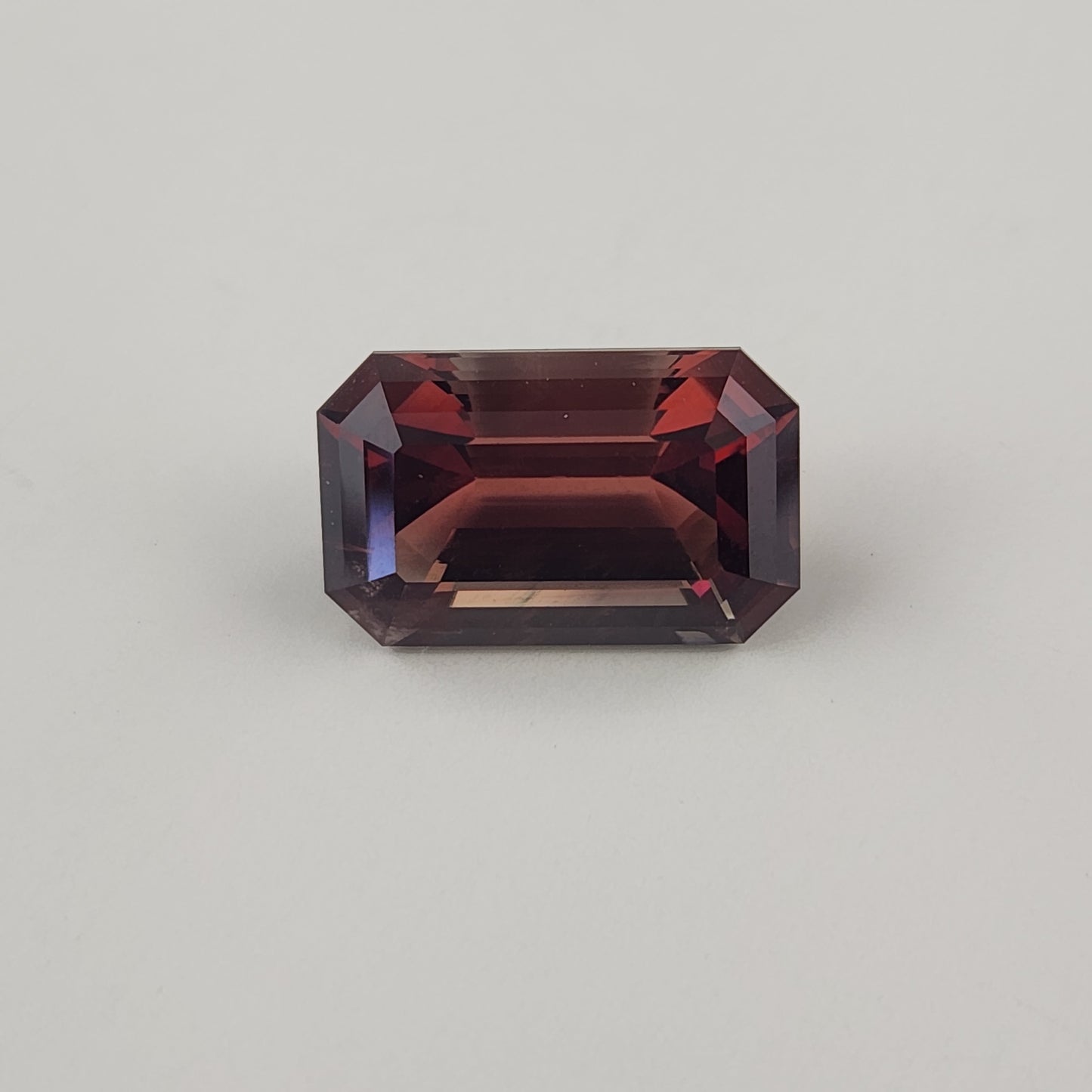 8.53 ct Dark Red Oregon Sunstone