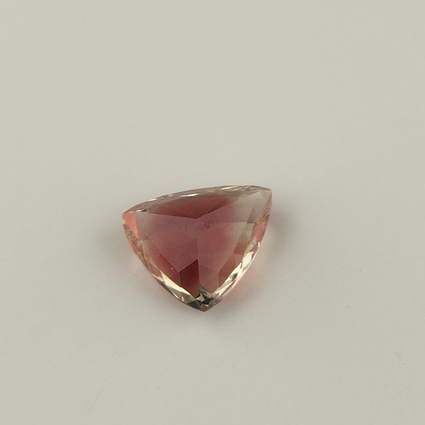 3.94 ct Red Oregon Sunstone