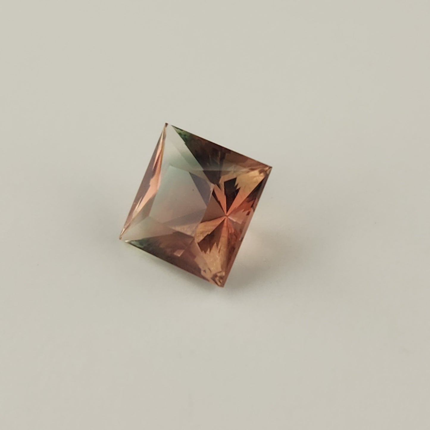 3.50 ct Oregon Sunstone