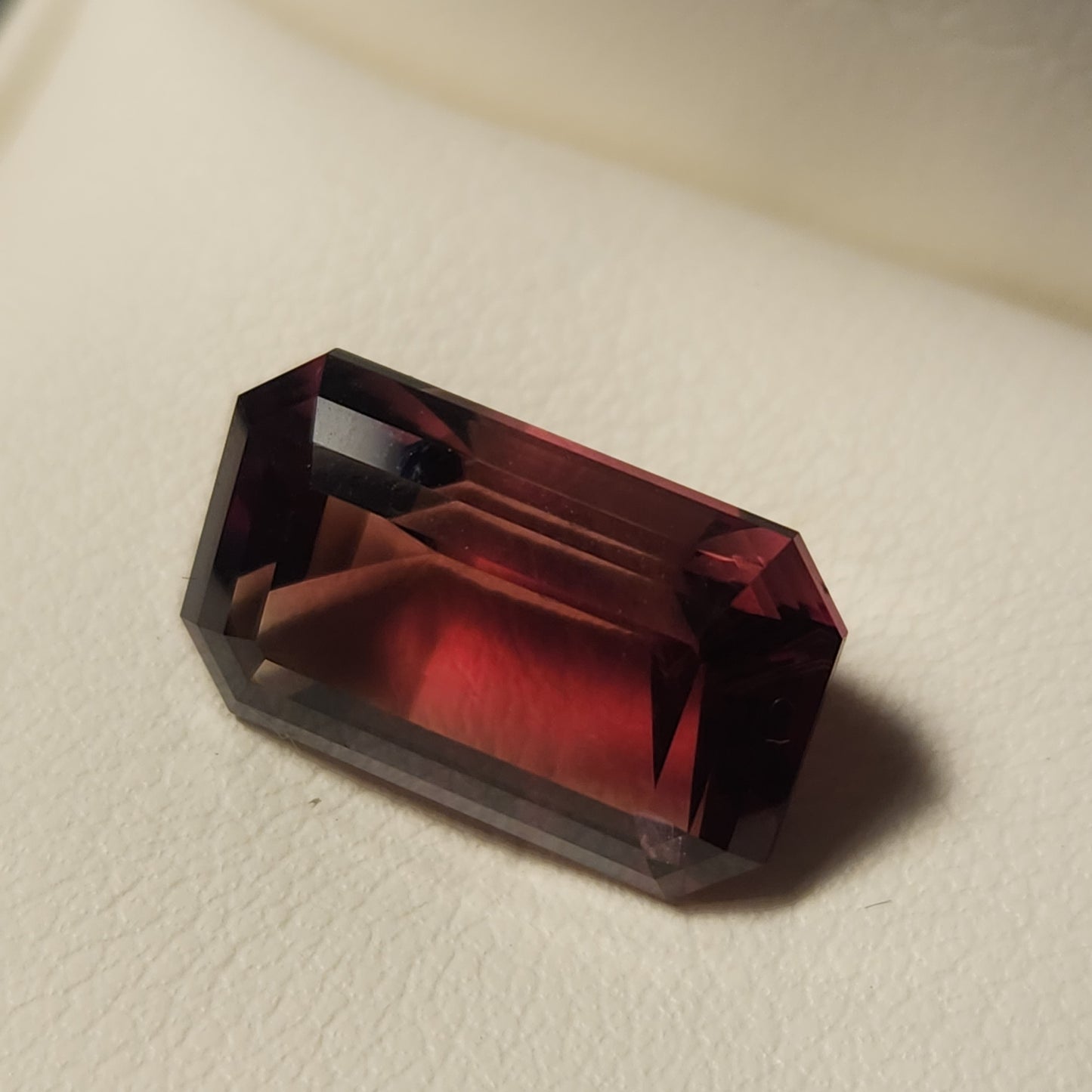 8.53 ct Dark Red Oregon Sunstone