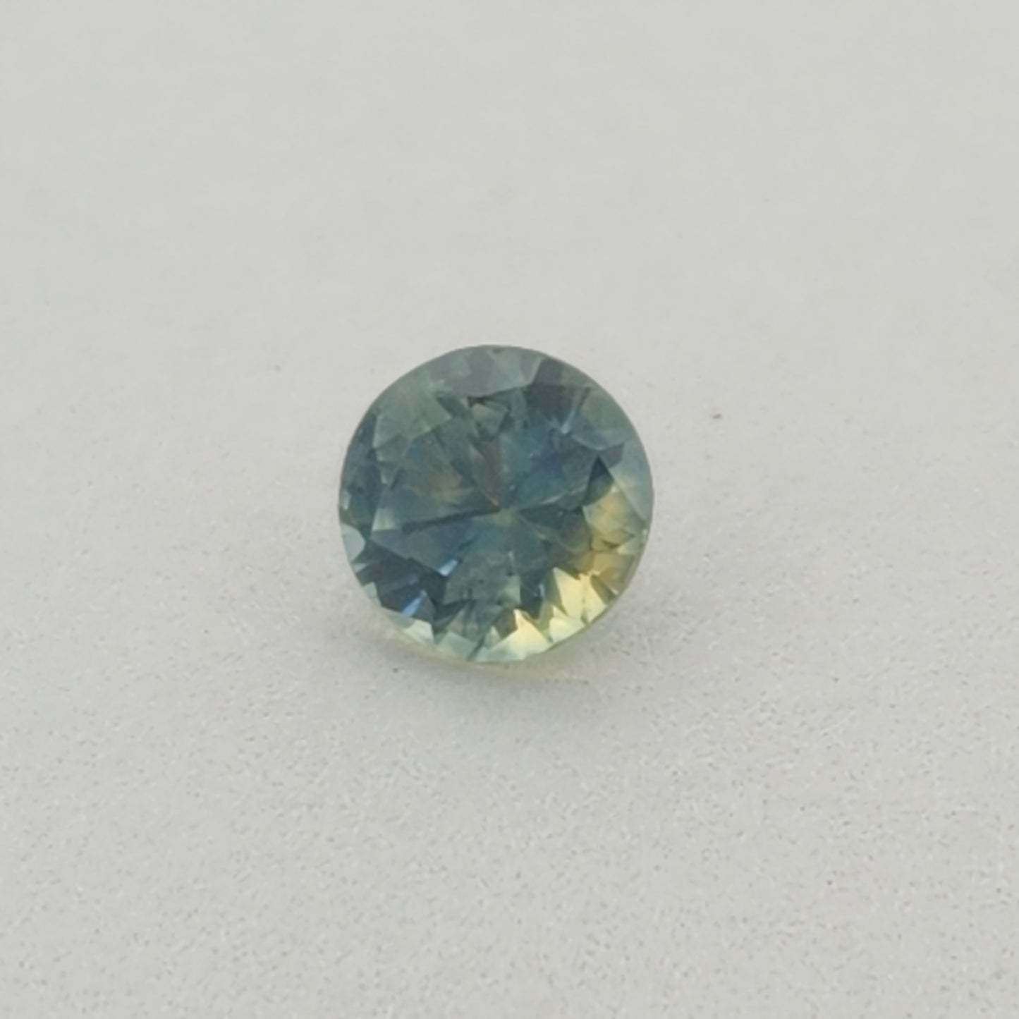 0.59 ct Montana Sapphire