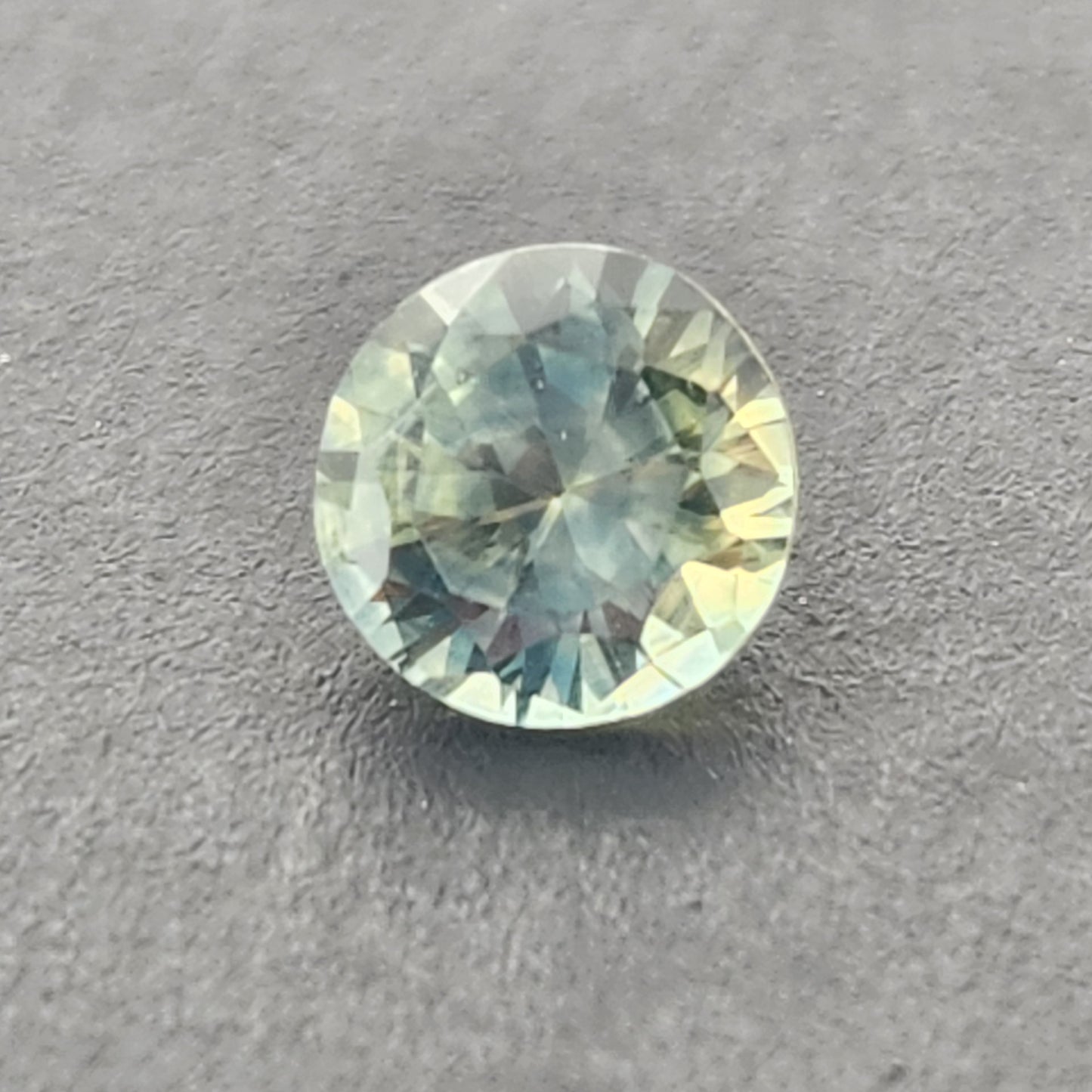 0.59 ct Montana Sapphire