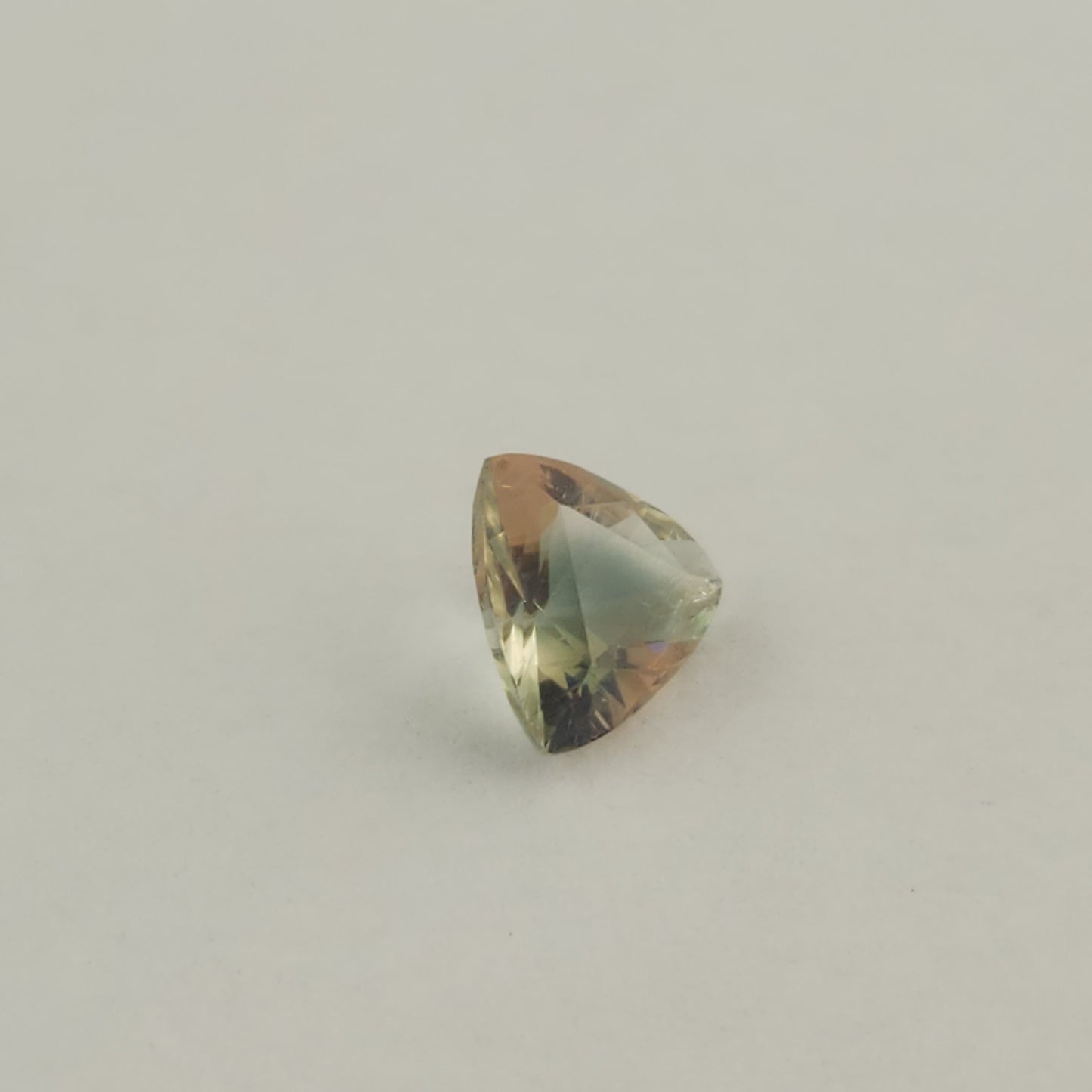 1.43 ct Green Oregon Sunstone
