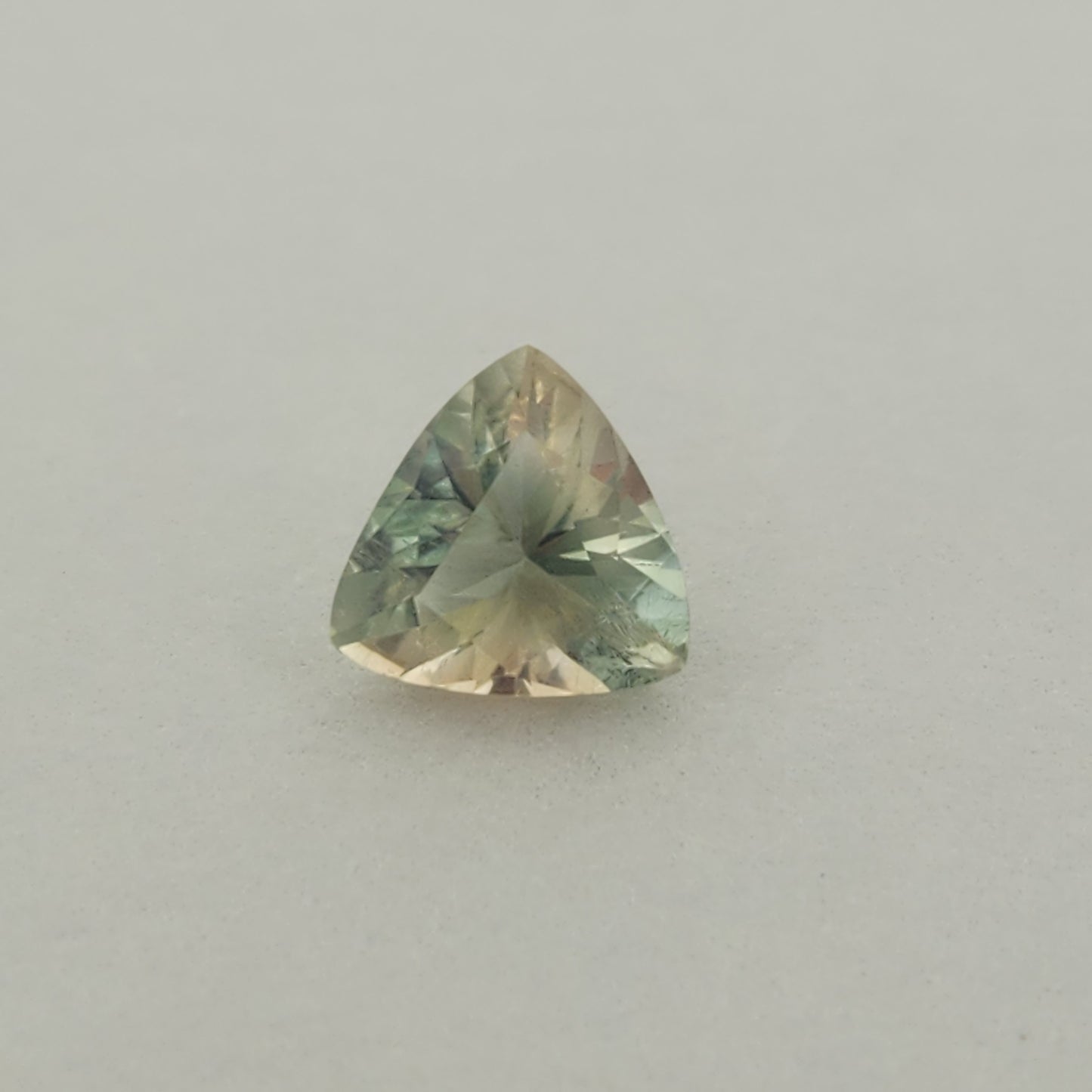 1.43 ct Green Oregon Sunstone
