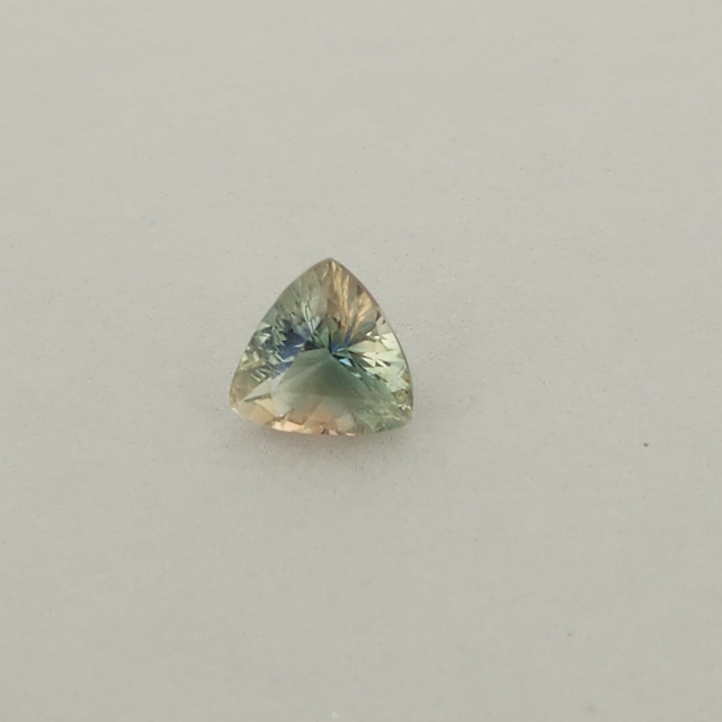 1.43 ct Green Oregon Sunstone