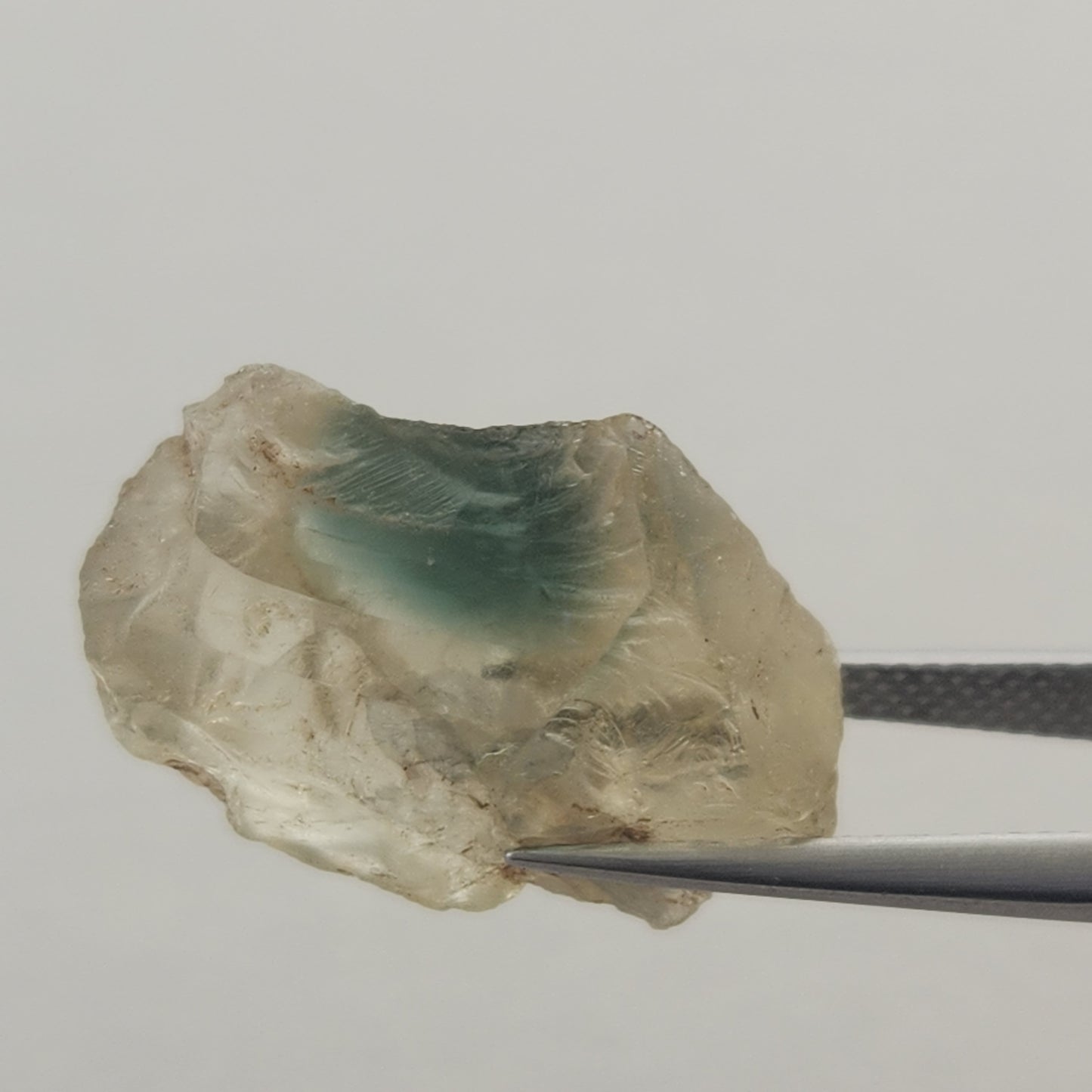 2.86 g Green Oregon Sunstone Rough