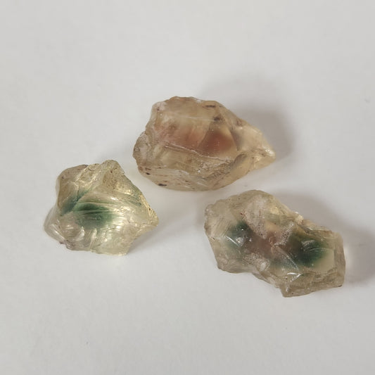 6.01 g Green and Red Oregon Sapphires Rough