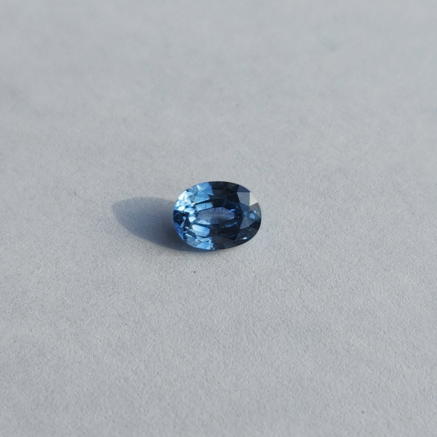 0.69 ct Montana Sapphire
