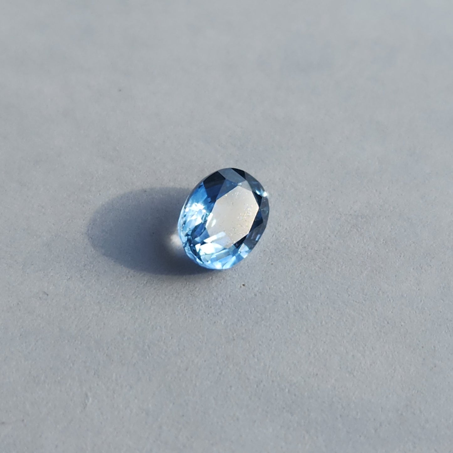 0.69 ct Montana Sapphire