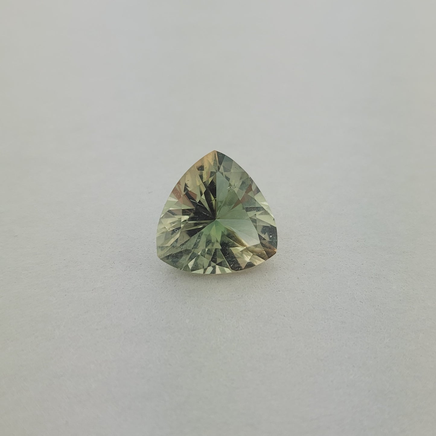 2.75 ct Oregon Sunstone