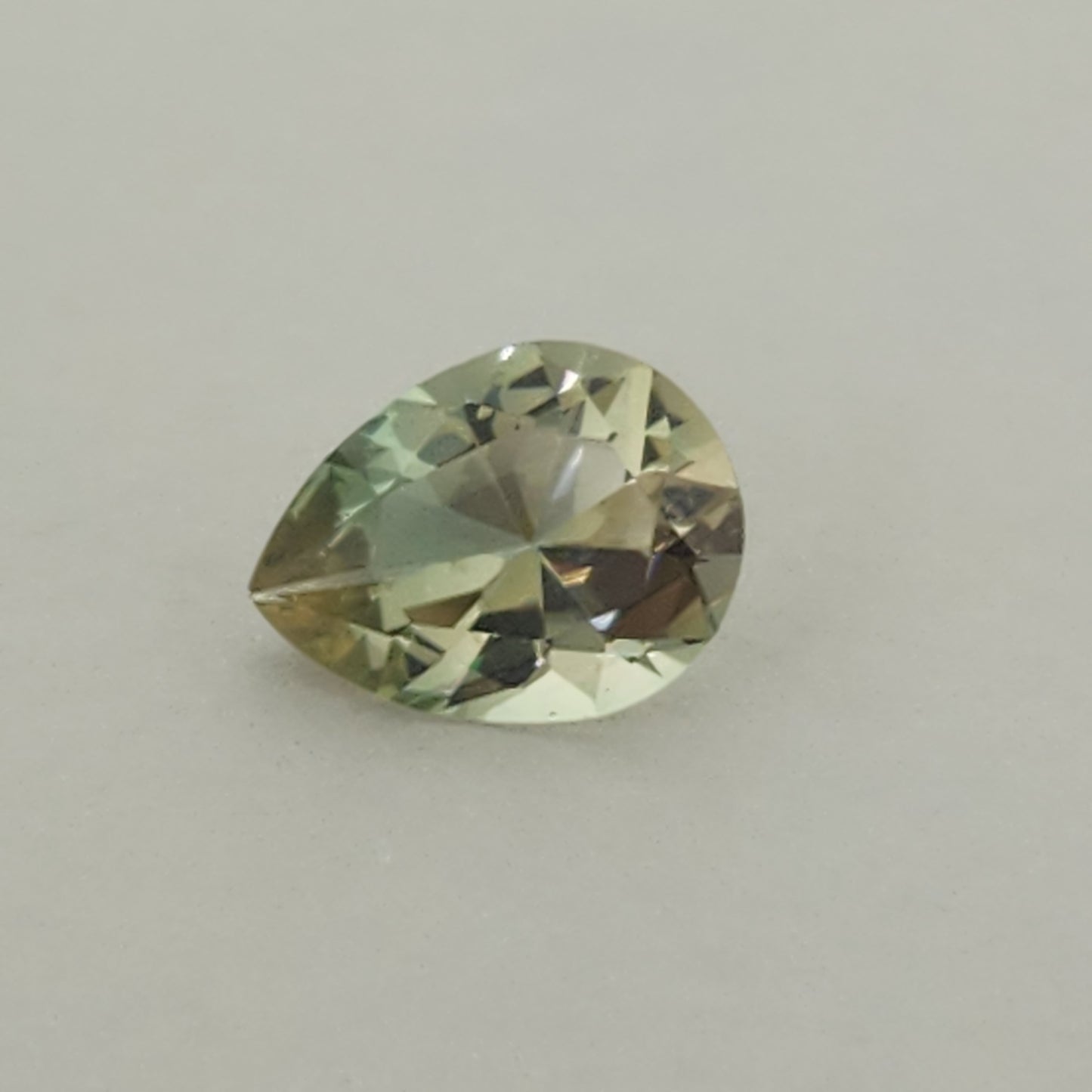 3.61 ct Oregon Sunstone