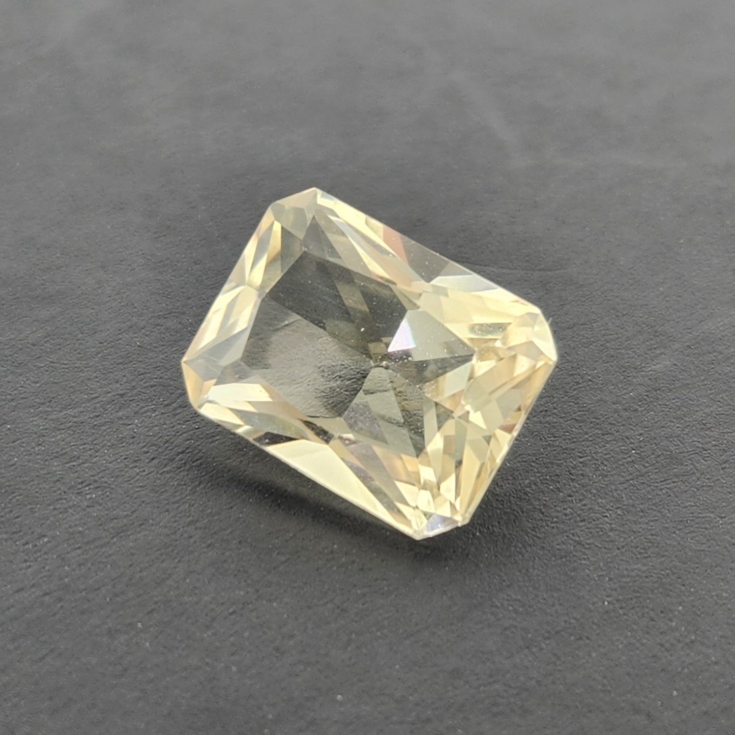 3.54 ct Oregon Sunstone Emerald cut.