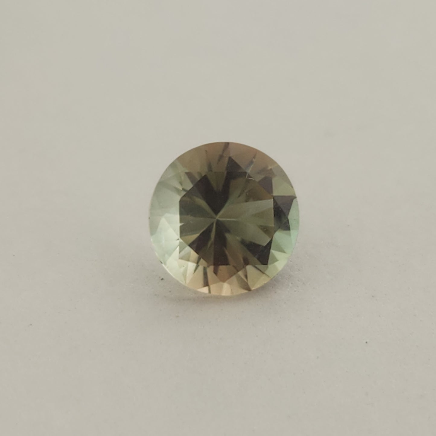 1.68 ct Oregon Sunstone 8 x 8 mm