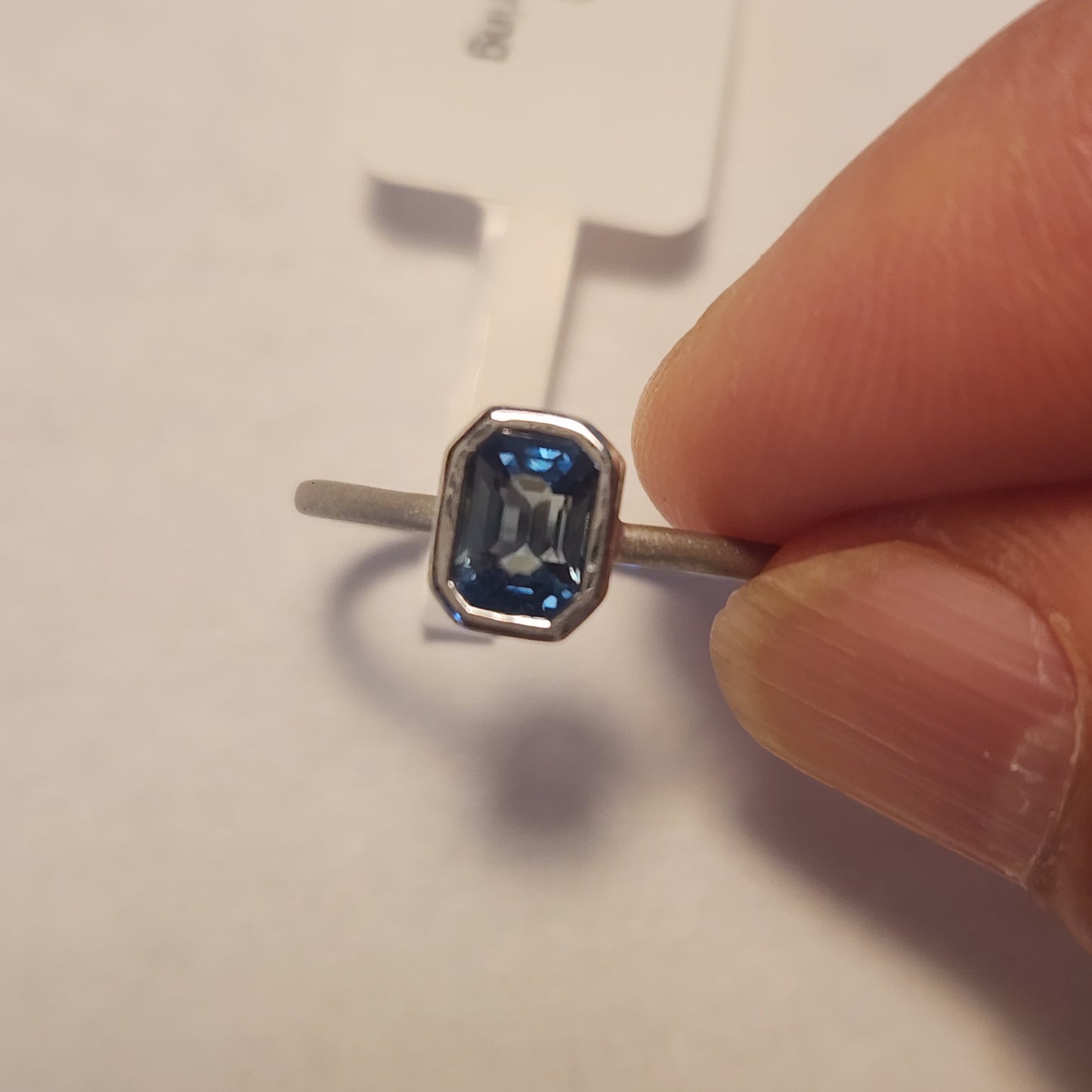 Sapphire 14KW Gold Ring. 1.09 ct.
