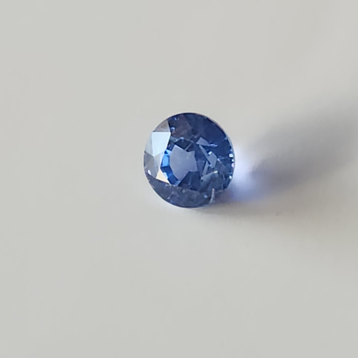 1.48 ct Blue Sapphire Round (heat)