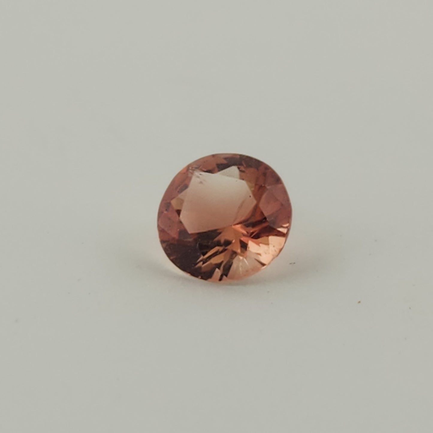 0.72 ct Oregon sunstone 6 x 6 mm