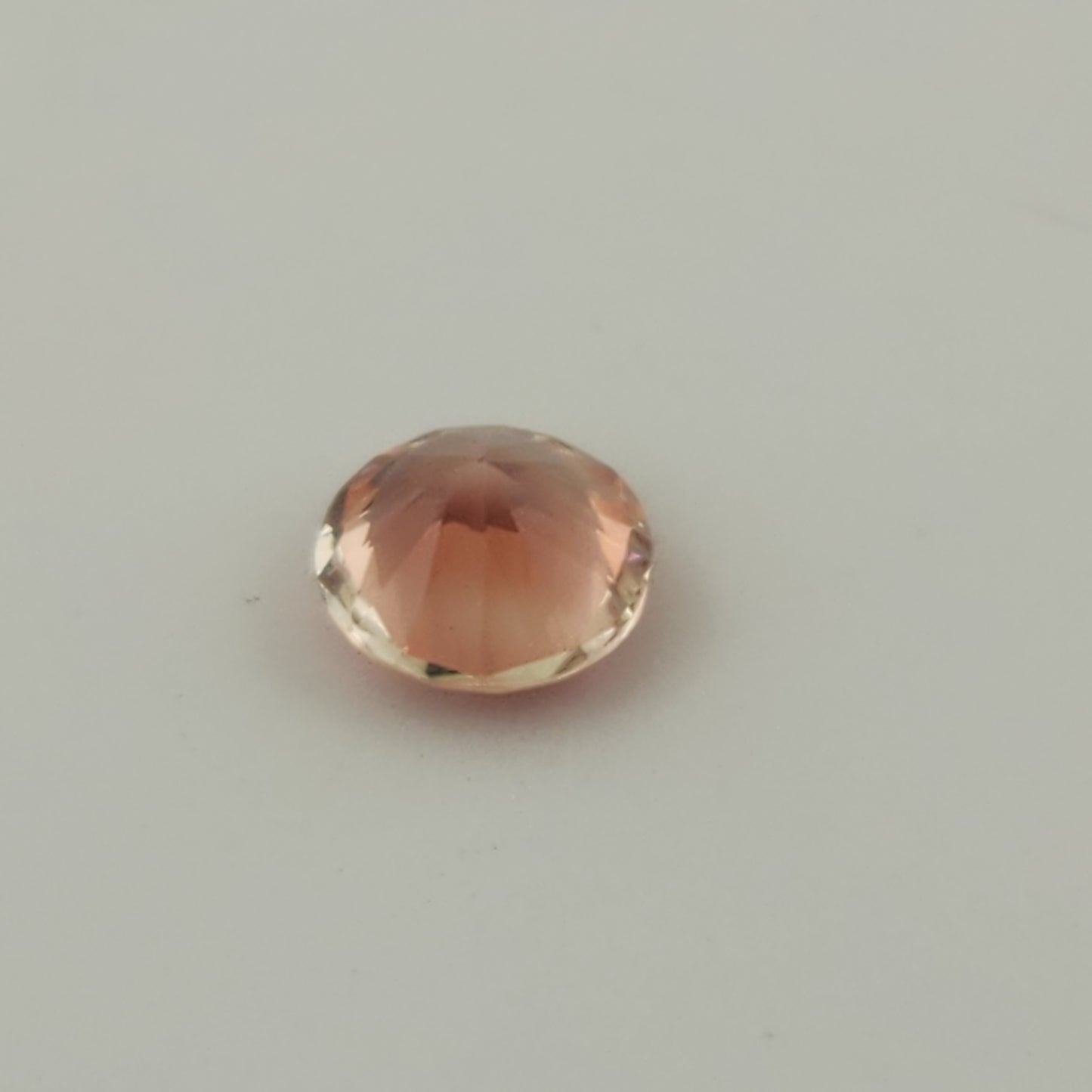 0.72 ct Oregon sunstone 6 x 6 mm