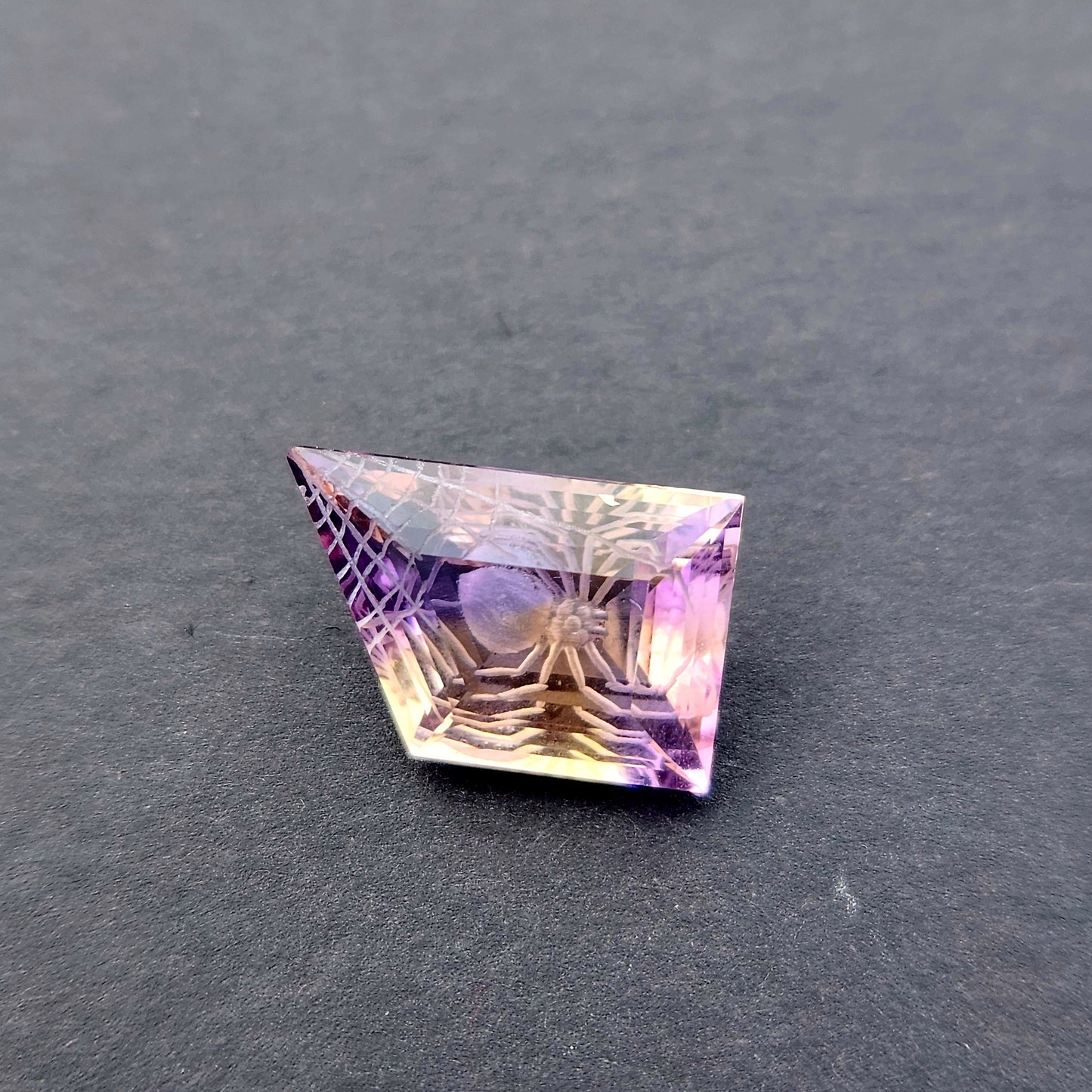 Spider carving Ametrine 7.80 ct