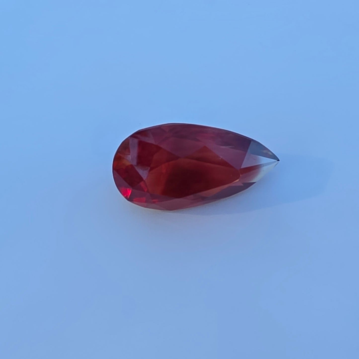 Red and schiller Oregon Sunstone 9.45 ct