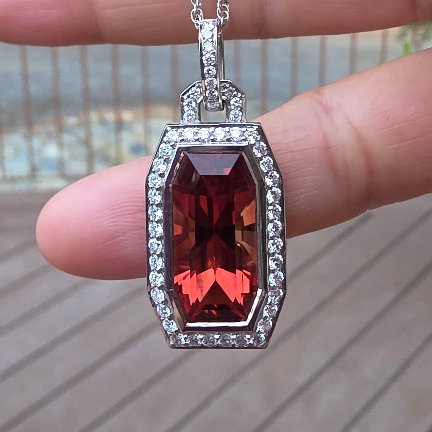 Oregon Sunstone 18k White Gold Pendant.