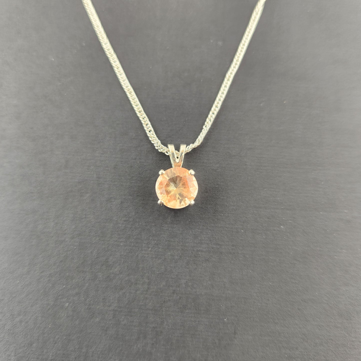 1.80 ct Oregon Sunstone set in sterling silver Pendant
