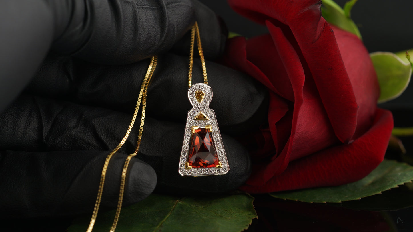 2.35ct Oregon Sunstone 18k White & Yellow Gold Pendant.