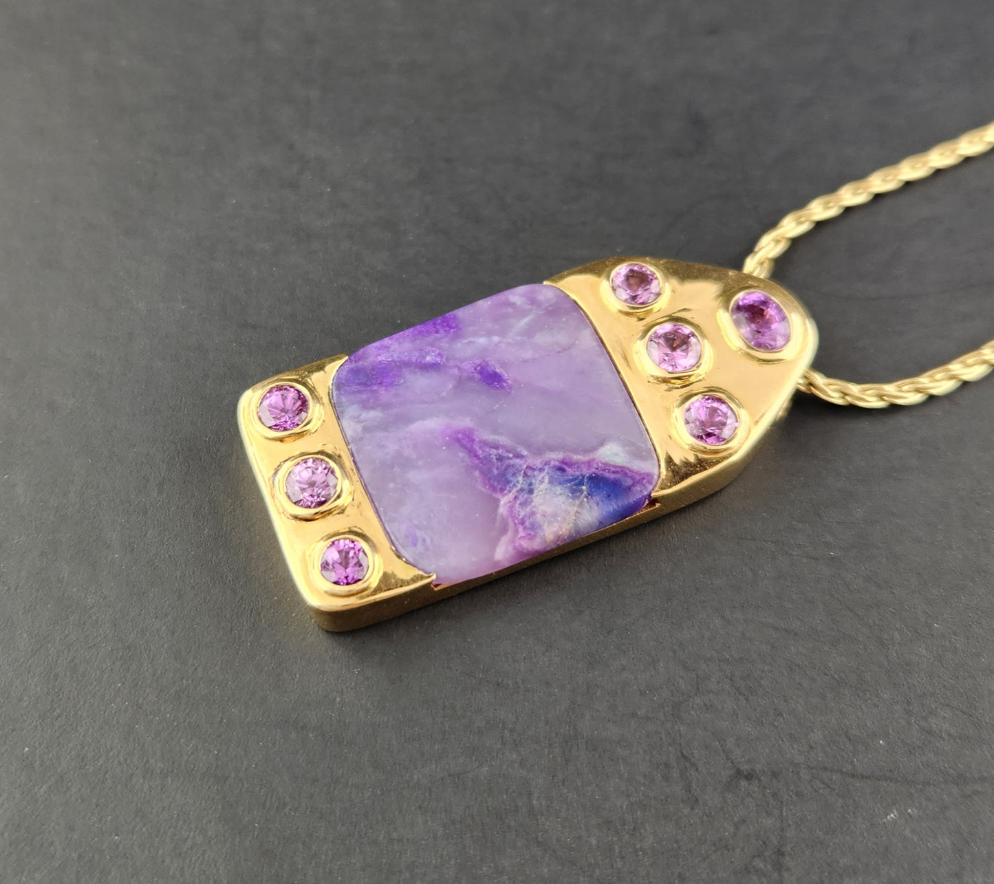 Sugalite and Sapphires Pendant in 18 ky Gold