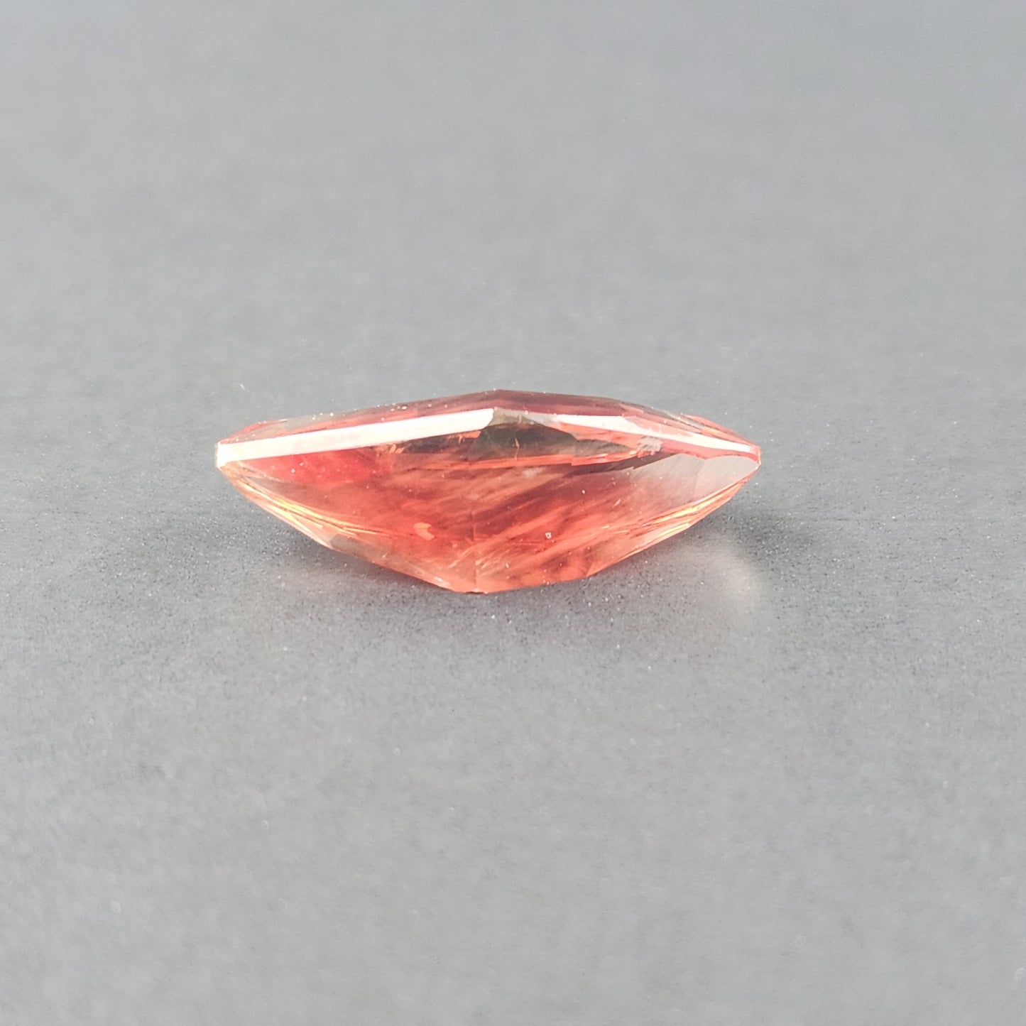 8.50 ct  Red Oregon Sunstone