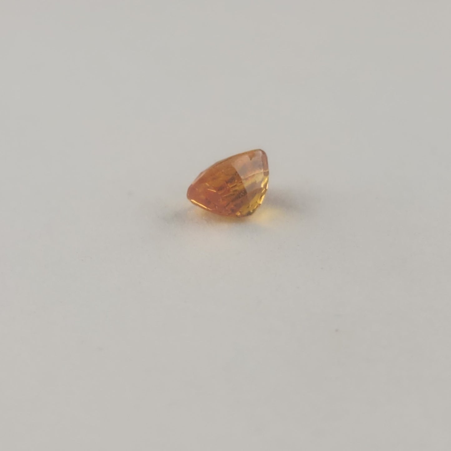 0.45 ct Yellow Sapphire