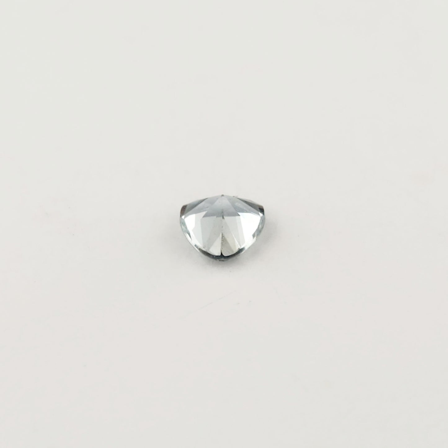 0.44 ct  Blue Montana sapphire