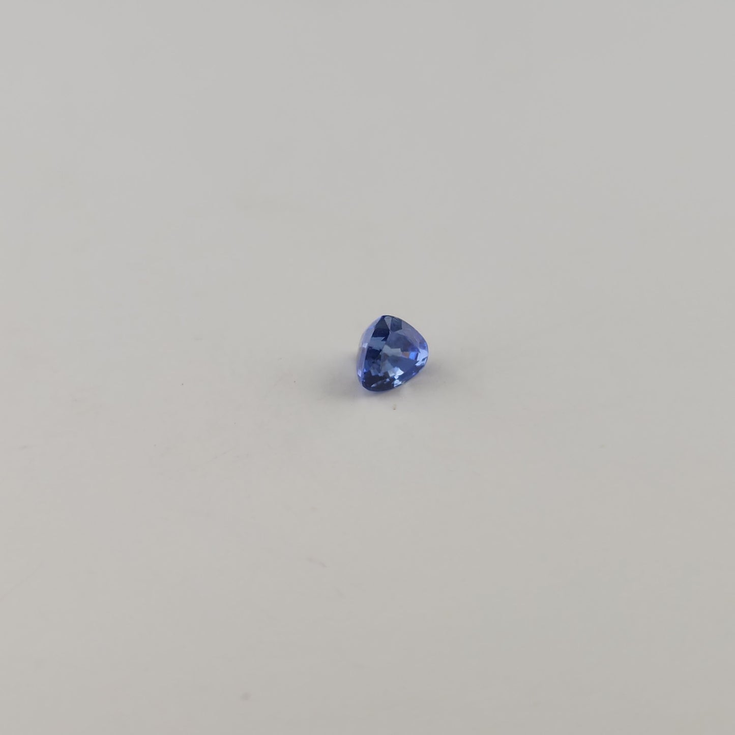 0.95 ct  Blue Sapphire