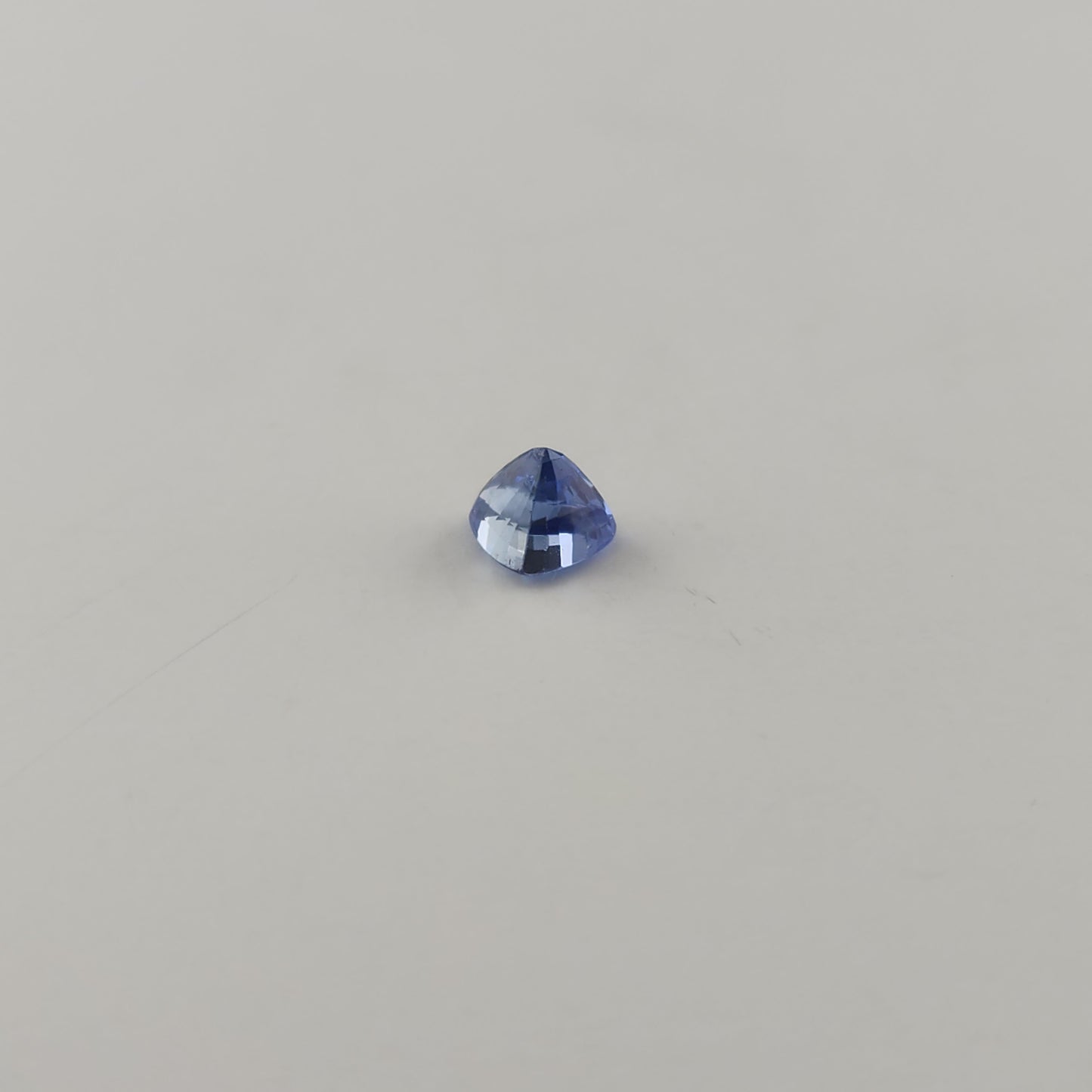 0.95 ct  Blue Sapphire