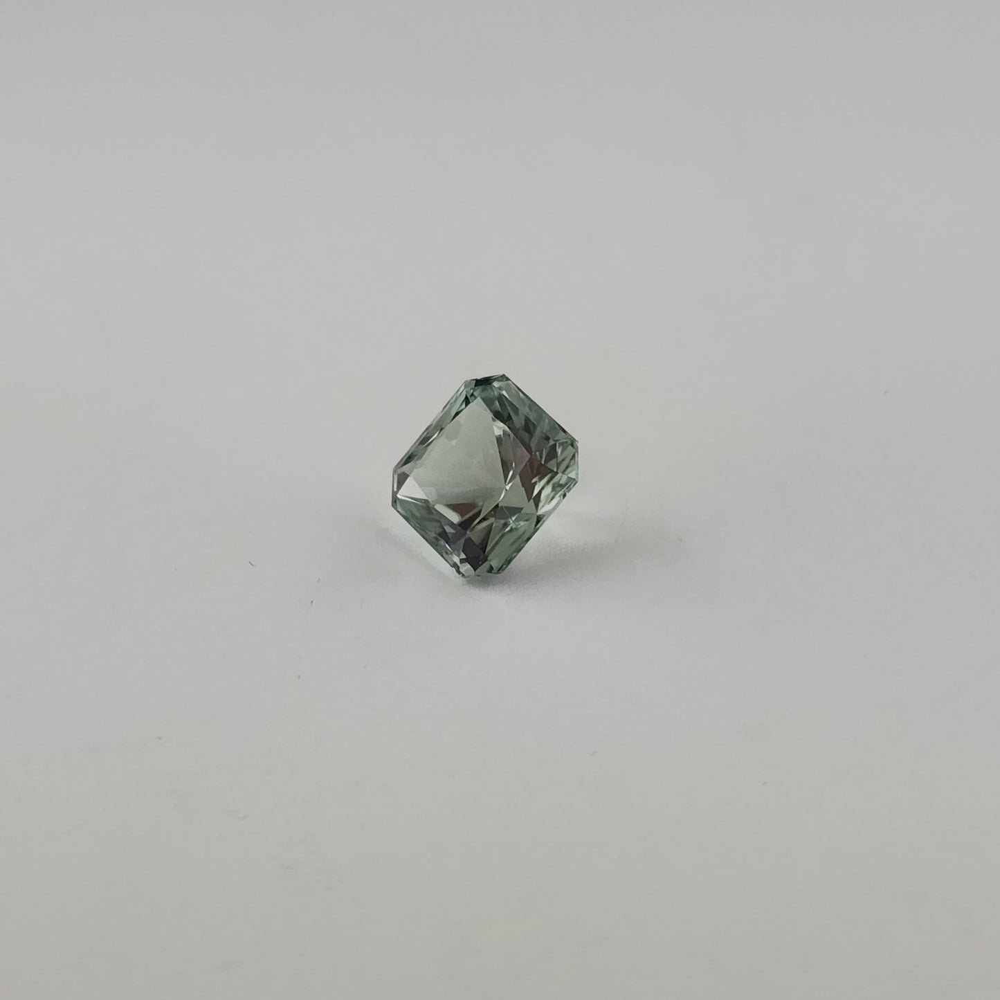 3.01 ct Light Green Tourmaline