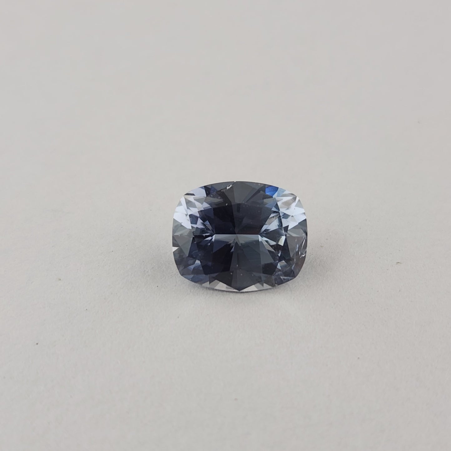 2.65 ct Grey Color Tourmaline