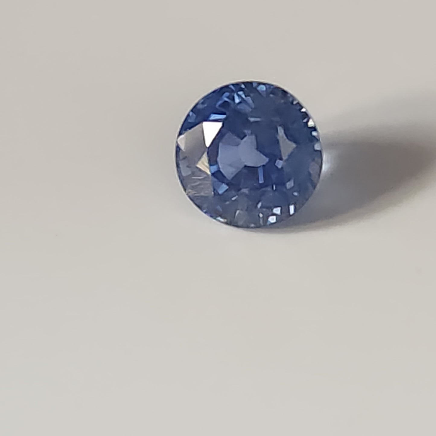 1.48 ct  Blue Sapphire Round (heat)