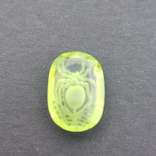 Peridot spider Carving 4.89 ct