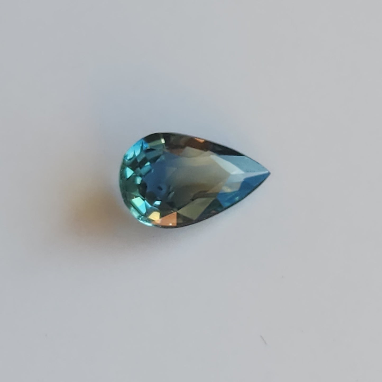 Blue Green Sapphire no heat