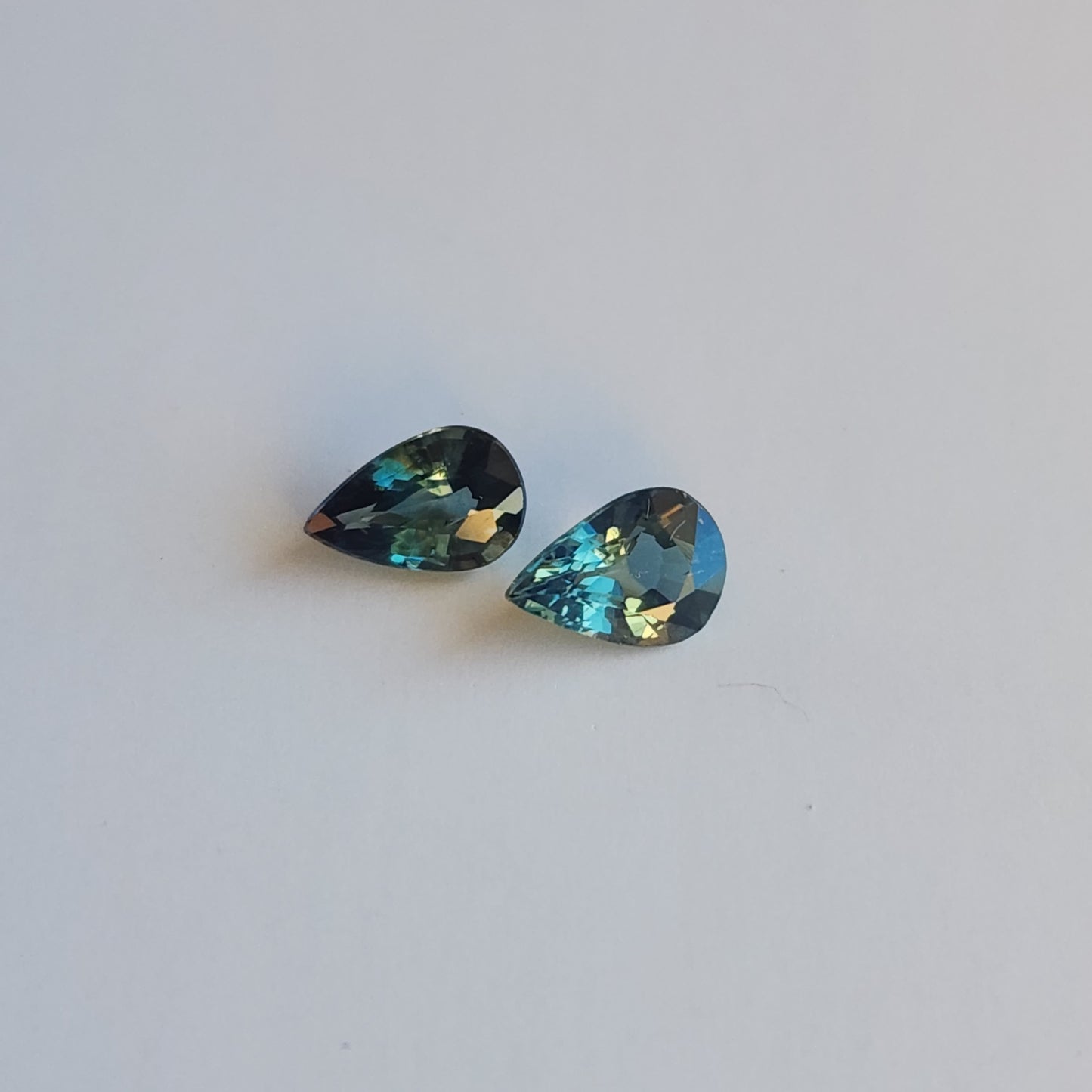 Blue Green Sapphire no heat