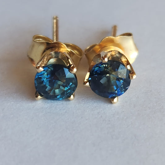 Sapphire Earring 14 kt yellow Gold