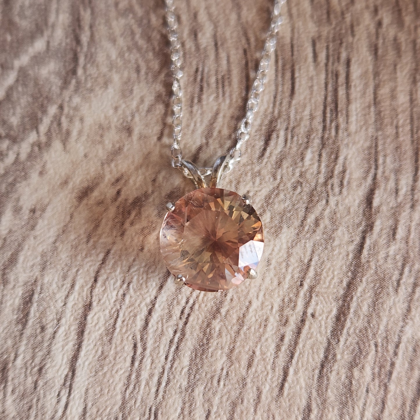 Sunstone in Silver Pendant