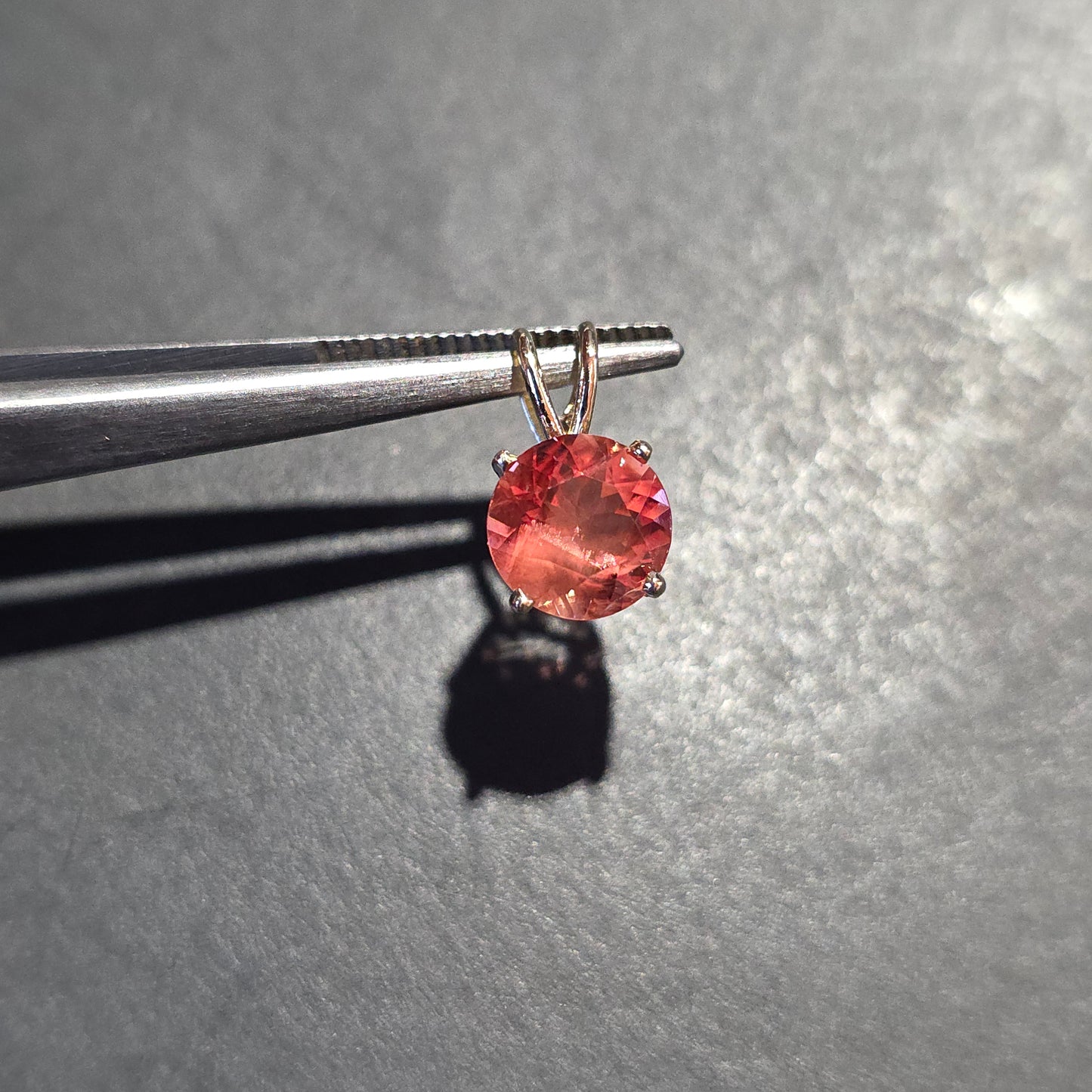 Oregon Sunstone 14 kt Gold Pendant