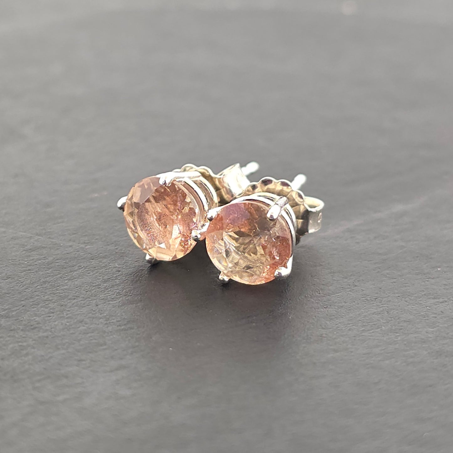Oregon Sunstones Silver Earring