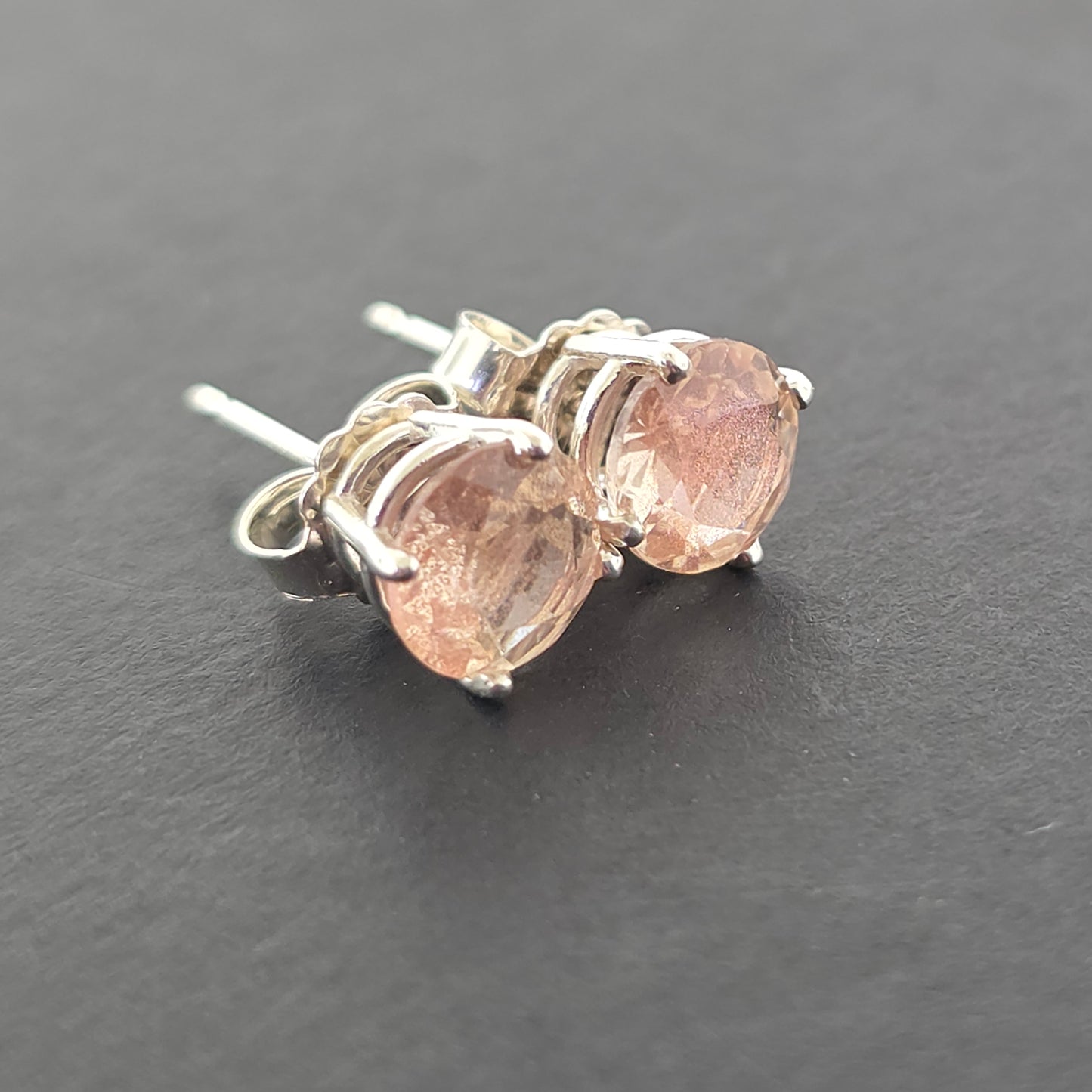 Oregon Sunstones Silver Earring
